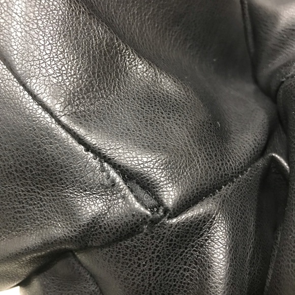 Blank NYC Black Smooth Faux Leather Moto Jacket Size Large - Picture 12 of 13